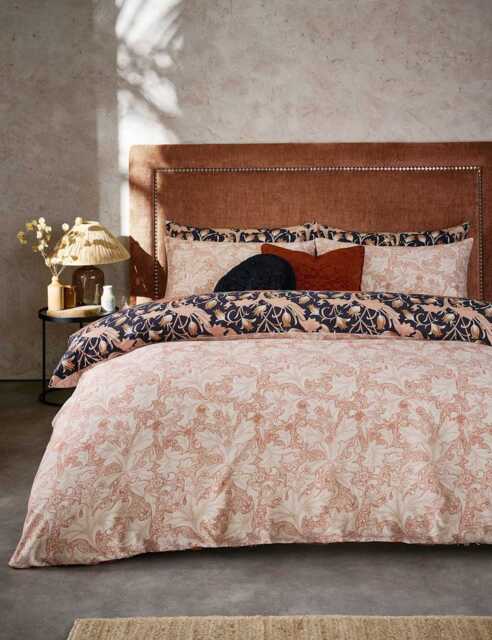 William Morris At Home Set of 2 Pure Cotton Wild Tulip Pillowcases Copper