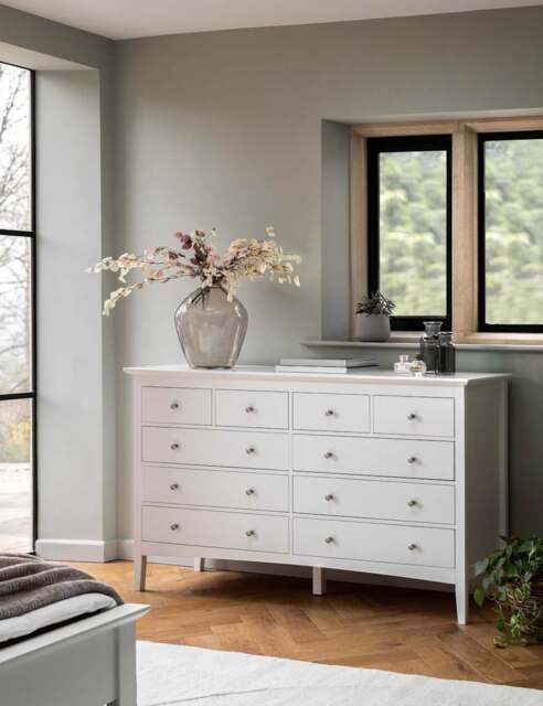 Gallery Direct Hastings White 10 Drawer Chest Soft White