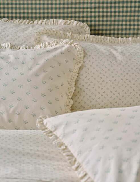 Piglet In Bed 2 Pack Washed Cotton Martha Pillowcases Green Mix