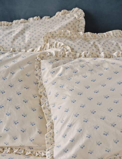 Piglet In Bed 2 Pack Washed Cotton Martha Pillowcases Blue Mix