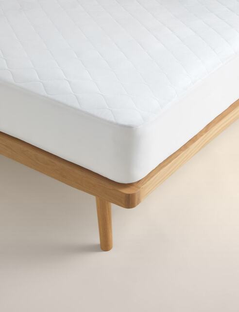 M&S Stay Cool Extra Deep Mattress Protector White