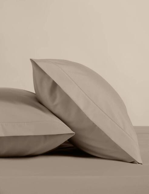 M&S 2 Pack Egyptian Cotton Pillowcases Mink