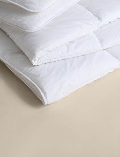 M&S Luxury Down Alternative 13.5 Tog Duvet White