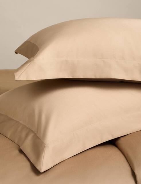 M&S 2 Pack Egyptian Cotton 400 Thread Count Silky Oxford Pillowcases Biscuit