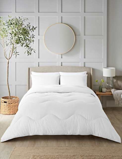 Nightlark Seersucker 10.5 Tog Coverless Duvet Set White