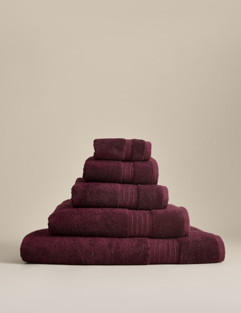 M&S Egyptian Cotton Towel Burgundy