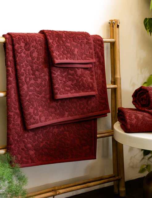 Rockett St George Pure Cotton Leopard Jacquard Towel Burgundy