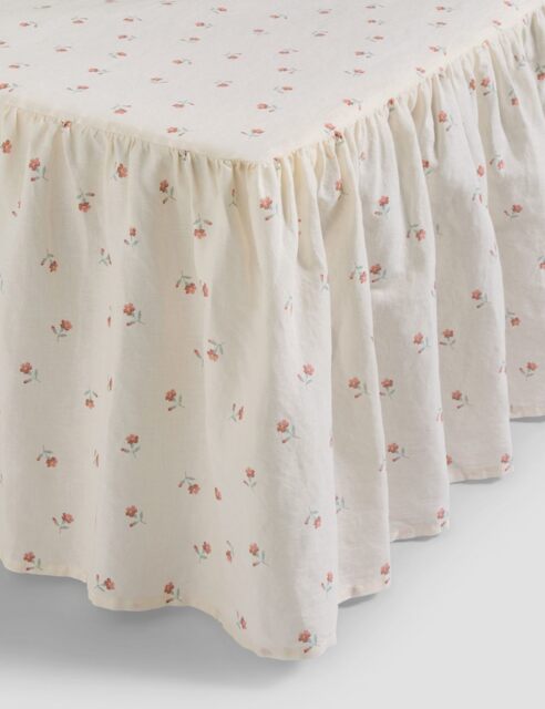 Piglet In Bed Linen Rich Printed Valance Sheet Pearl