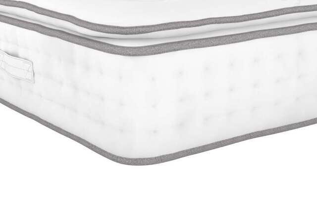 M&S 2500 British Wool Pocket Spring Medium Pillowtop Mattress White