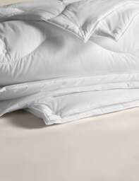M&S Advanced Allergy Protection 13.5 Tog All Seasons 3-in-1 Duvet White