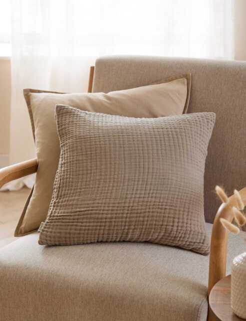 YARD Lark Pure Cotton Cushion Brown