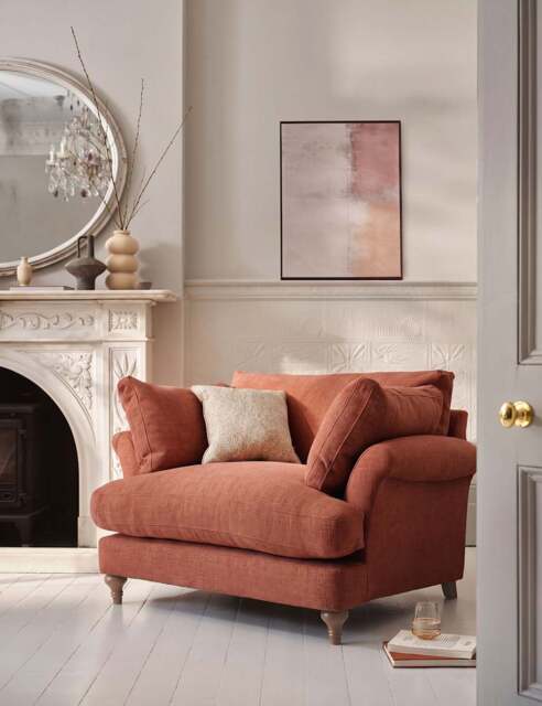 BARKER AND STONEHOUSE Isla Snuggle Chair Dark Red