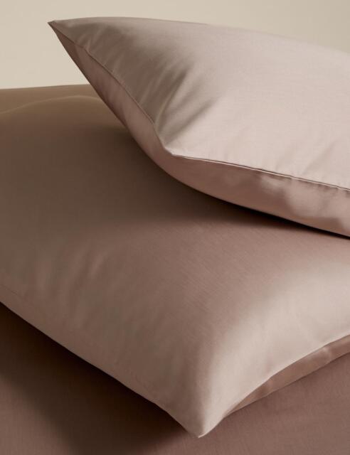 M&S 2 Pack Egyptian Cotton 400 Thread Count Silky Pillowcases Putty