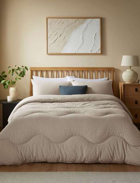 Night Lark Tufted Dots 4.5 Tog Coverless Duvet Set Oatmeal