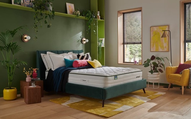 Silentnight Eco Comfort Airmesh 1600 Pocket Mattress, Double