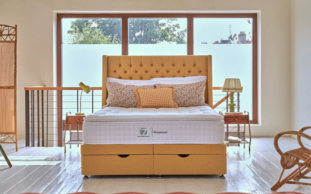 Sleepeezee Wool Luxe 3700 Pocket Pillow Top Mattress, Single