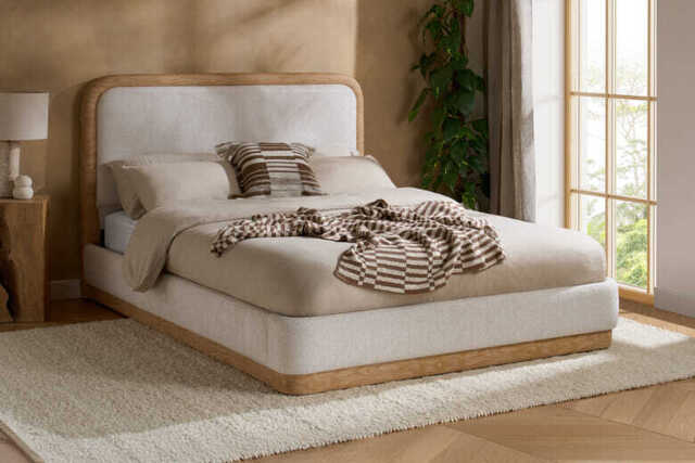 Girona White Fabric Bed, King Size