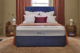 Sleepeezee ActivFlex Response 2600 Memory Mattress + Premium Divan Bed, Carbon, No Drawer, Single