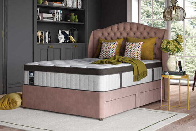 Sealy Arden Elevate Ultra Posturepedic Mattress + Premium Divan Bed, Silver, 4 Drawer, Super King