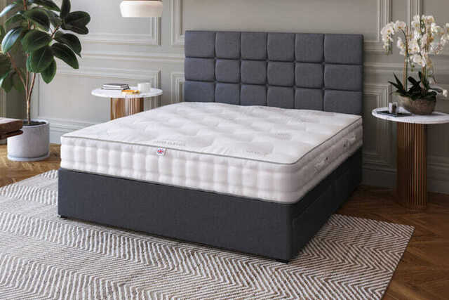 Millbrook Baroness Natural Wool Mattress + Premium Divan Bed, Silver, 4 Drawer, Single