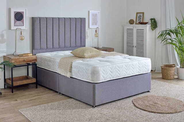 Spring King� Madrid 1000 Pocket Mattress + Premium Divan Bed, Teal, No Drawer, Single