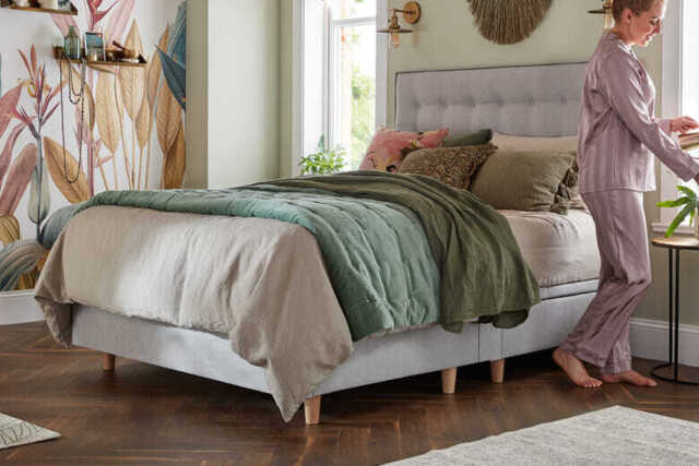 Silentnight Memory Cool 3000 Pocket Box Top Mattress, Double