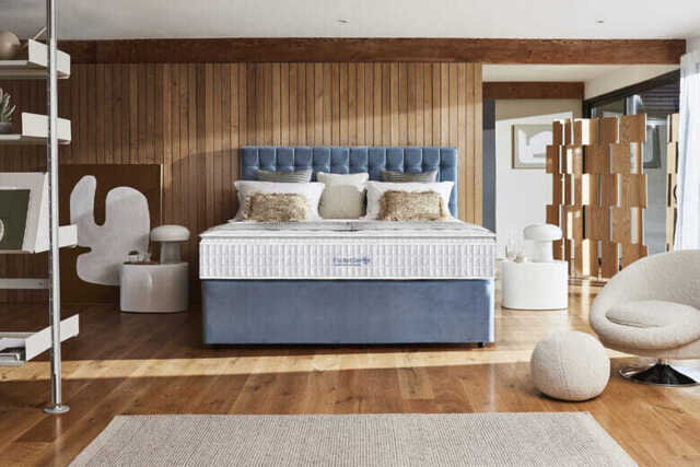 Sleepeezee PocketGel Plus Poise 3200 Mattress + Premium Divan Bed, Sage Grey, No Storage, Super King