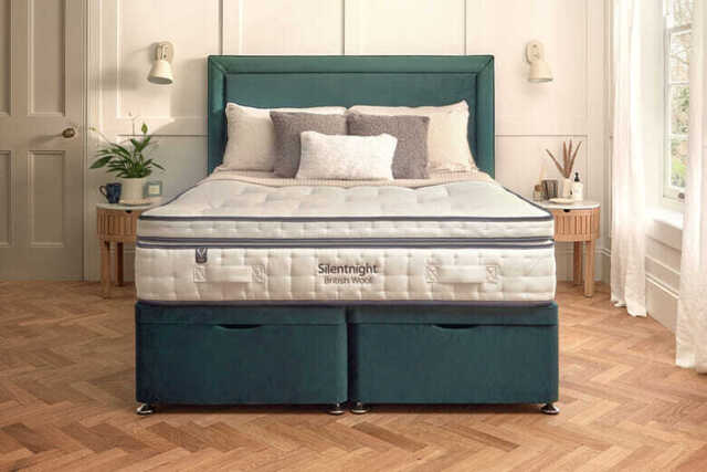 Silentnight British Wool 3000 Pillow Top Pocket Mattress, Double