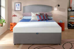 Silentnight Comfort Memory Foam Mattress + Premium Divan Bed, Teal, 4 Drawer, Single