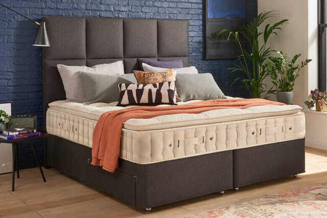 Hypnos Pillow Top Aurora Deluxe Mattress + Premium Divan Bed, Teal, 4 Drawer, Single