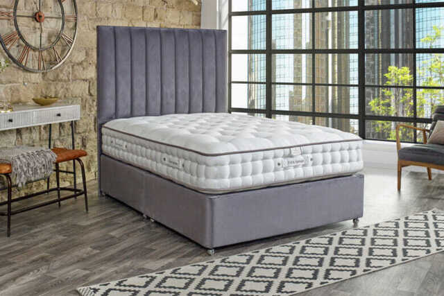 Tuft & Springs� Indulgence 1000 Mattress + Premium Divan Bed, Marine, 4 Drawer, Double