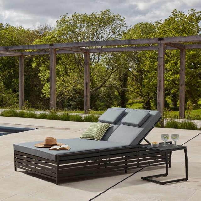 Double Sun Lounger