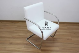 Brno Tubular Chair - thumbnail 4
