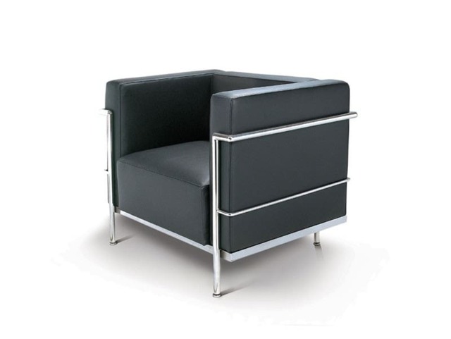 LC3 Armchair (Petit) - image 1