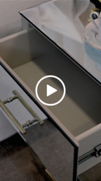 Harper Mirrored Side Table – Champagne Gold Details - thumbnail 4