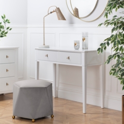 Quinn Stool - thumbnail 2