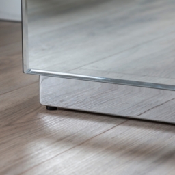 Harper Mirrored Side Table – Silver Details - thumbnail 7