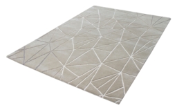 Iskra Rug - thumbnail 3