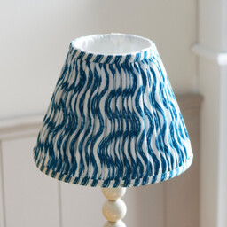 Higgledy Gloss Almond White Paint Table Lamp with Marlin Blue Fabric Ripple Shade 25cm E14 - thumbnail 5