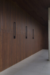 Lime 90cm LED Outdoor Modern Wall Lamp Black IP65 2700/ 3000/ 4000K - thumbnail 2