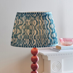 Higgledy Gloss Pink Clay Paint Floor Lamp with Marlin Blue Fabric Ripple Shade 35cm E27 - thumbnail 5