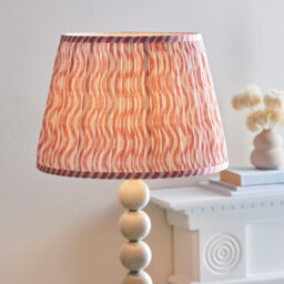Higgledy Gloss Almond White Paint Floor Lamp with Coral Pink Fabric Ripple Shade 35cm E27 - thumbnail 5