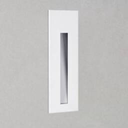 Borgo LED Recessed Marker Wall Light Matt White