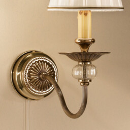 Ascot Classic Candle Wall Light Antique Brass, 1x E14 - thumbnail 3
