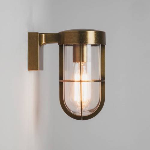 Cabin Outdoor Wall Lantern Antique Brass IP44, E27