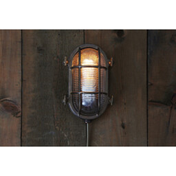 Ruben Outdoor Small Oval Bulkhead, Antique Brass, IP54 - thumbnail 1
