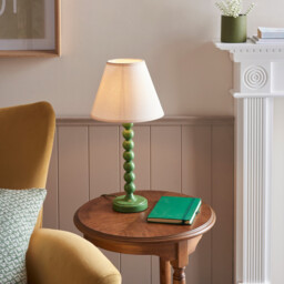Higgledy Gloss Cotswold Green Paint Table Lamp with Vintage White Fabric Ivy Shade 25cm E14 - thumbnail 2
