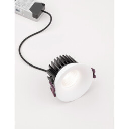 Blade 8.5cm Recessed Downlight White Aluminium LED 12W 720Lm 3000K IP65 - thumbnail 2