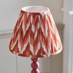 Higgledy Gloss Pink Clay Paint Table Lamp with Apricot Orange Fabric Zigzag Shade 25cm E14 - thumbnail 5