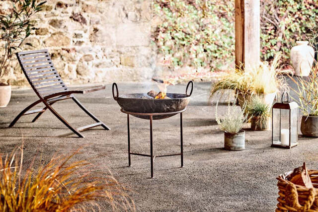 nkuku Reclaimed Iron Kadai With Grill - Garden - Small
